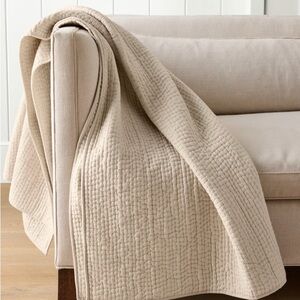 Garnet Hill Dream Throw Quilted Cream (Birch) Blanket